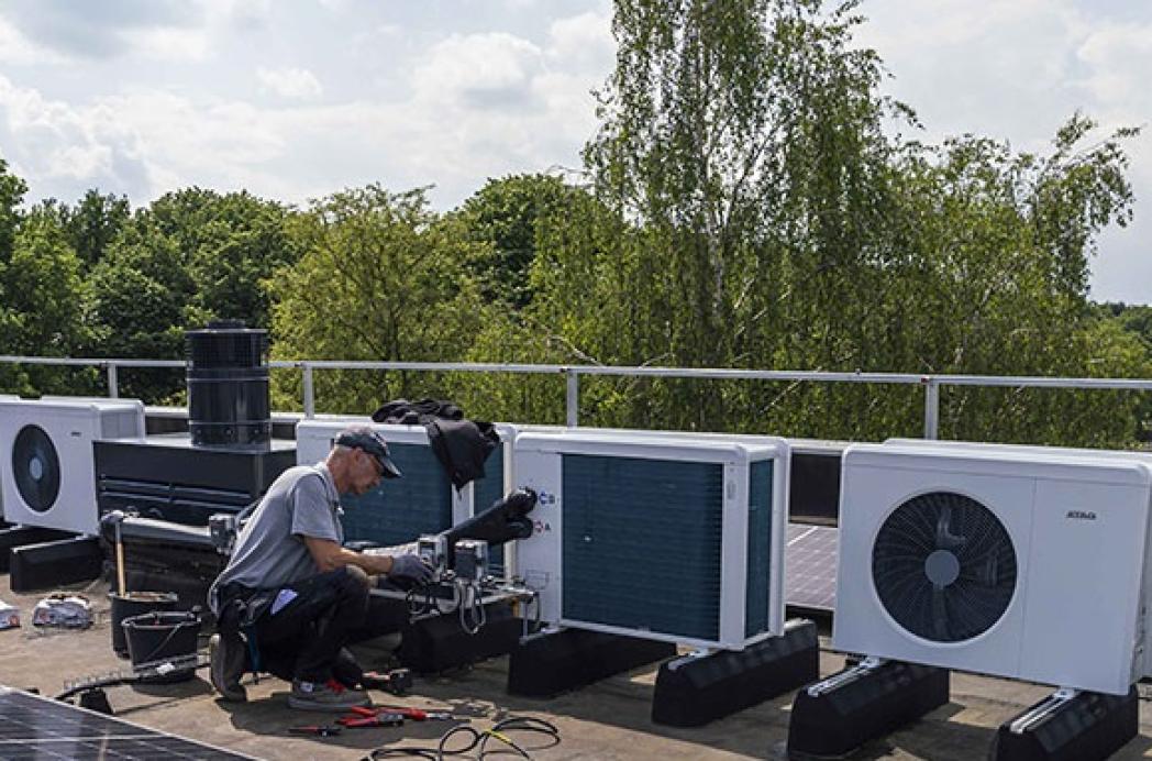 De hybride warmtepomp: een oplossing voor verduurzaming bij woningcorporaties