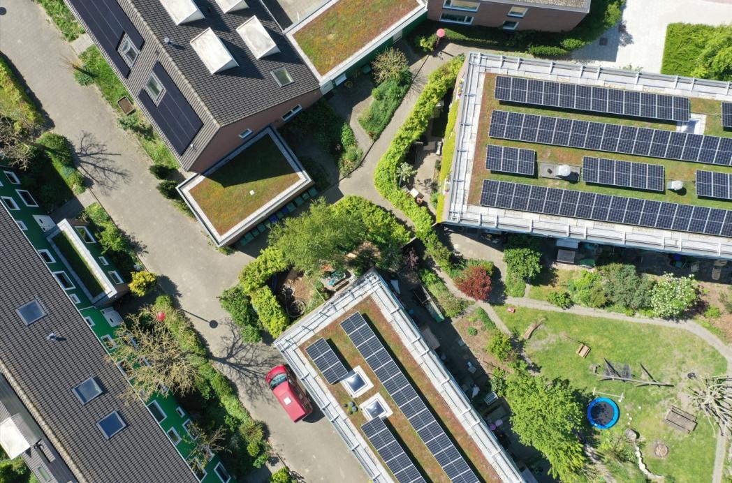 Duurzaam renoveren met een Solar groendak 