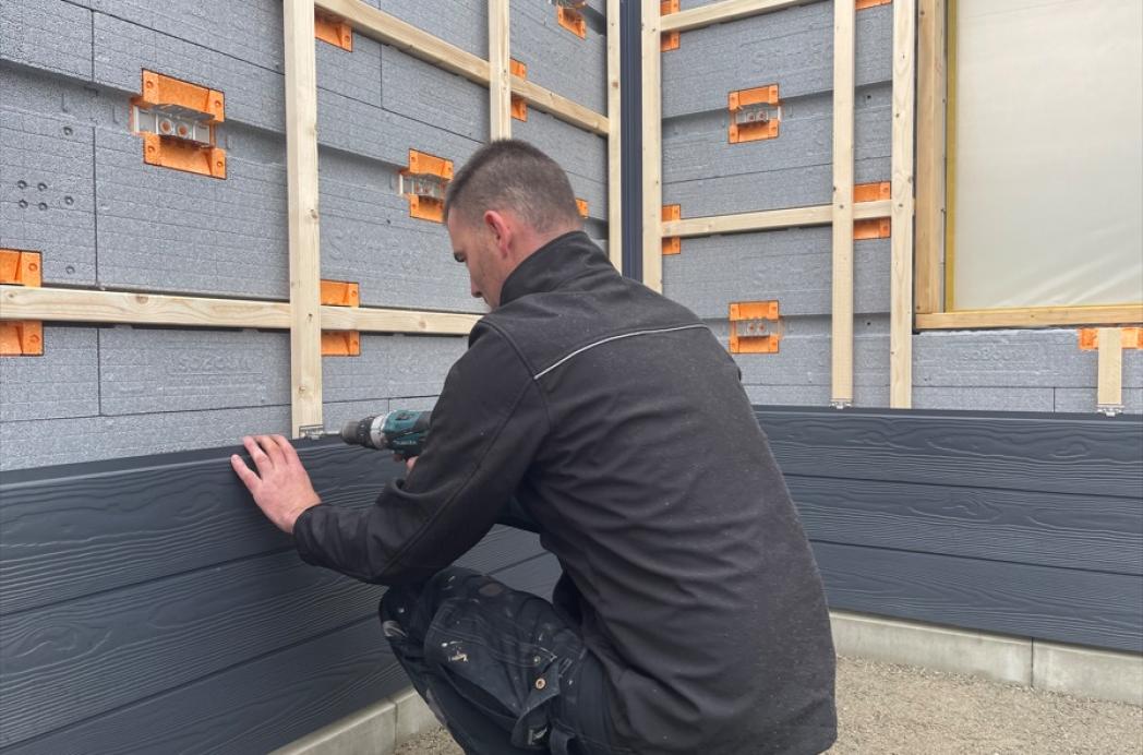 Na-isoleren met een circulaire gevelisolatie